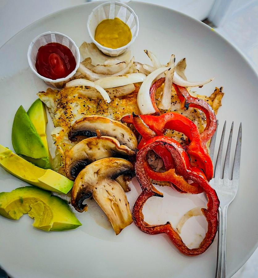 Home-cooked lunch at Hacienda De Luna